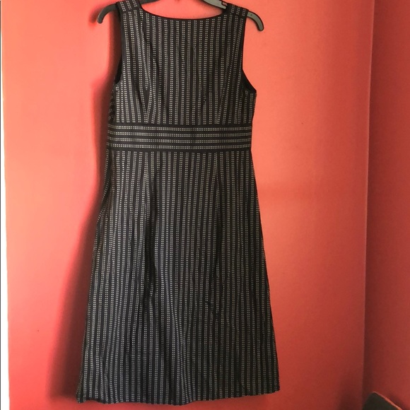 The loft dress - Picture 6 of 6